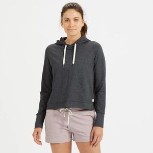 Vuori Halo Essential Hoodie in Heather Gray Women's Size S